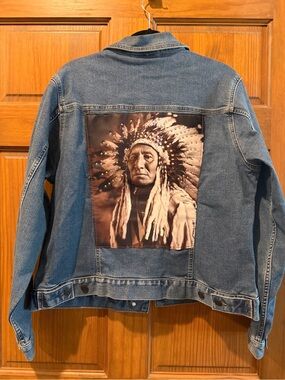 NWOT! Sz Xl Denim Jacket with Graphic Back Native American bling Panel - Blue